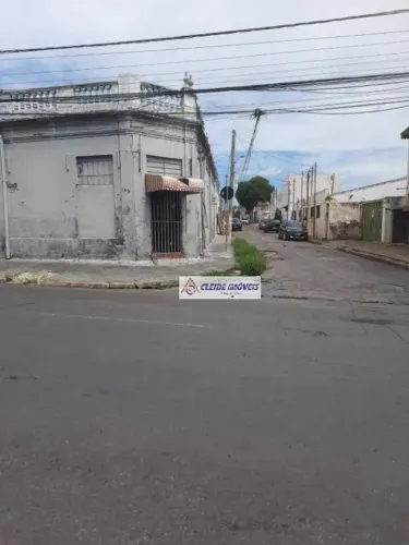 01 Salão Comercial, 01 casa e 01 terreno a VendaR$1.500.000,00 Avenida Miranda Reis Esquin