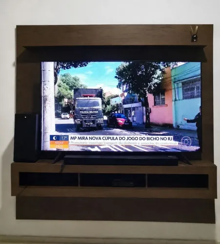 TV Samsung 60 4K Seminova - Ótimo Estado