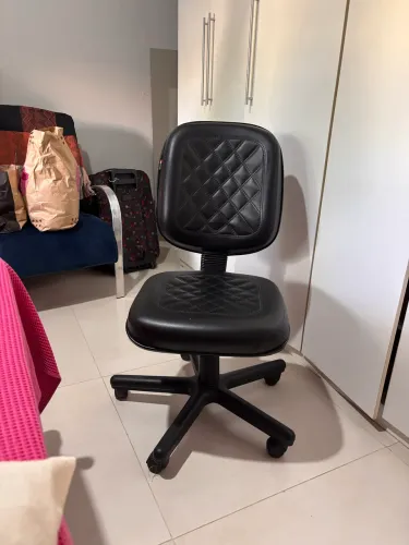 Cadeira Rodinhas