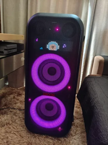 LG XBOOM XL9T
