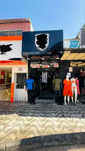 ?Loja de roupas em funcionamento - oportunidade de negócio?