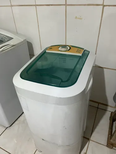 Tanquinho / Lavadoura: Latina 10kg