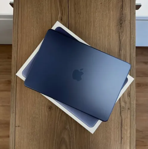 MacBook Neo 13 Pol. - 256GB/8GB AZUL Seminovo Garantia Loja Física 