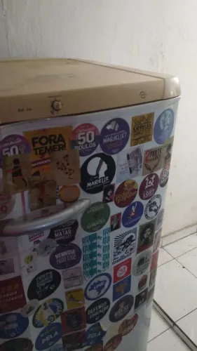 Geladeira 110 V ou 140 V