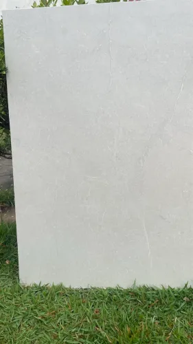 Porcelanato Bloomy Of white Portobello