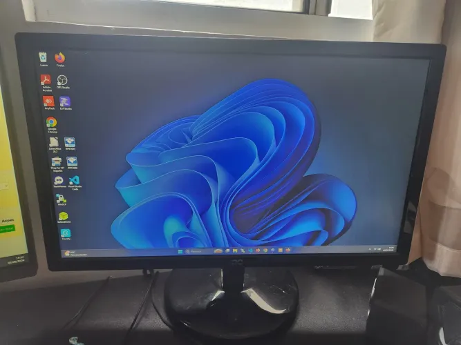Monitor AOC 22" SLIM