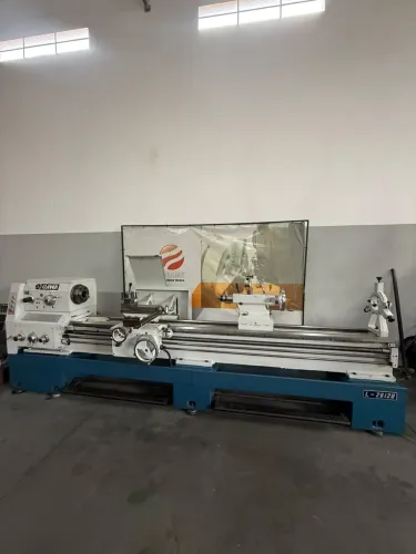 TORNO MECÂNICO CLEVER 26120L / 660x3000 REFORMADO