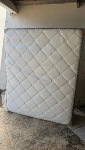 Vendo cama nova