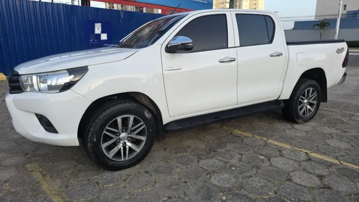 Toyota Hilux CD 4X4 2.8 Diesel Mec. 2020