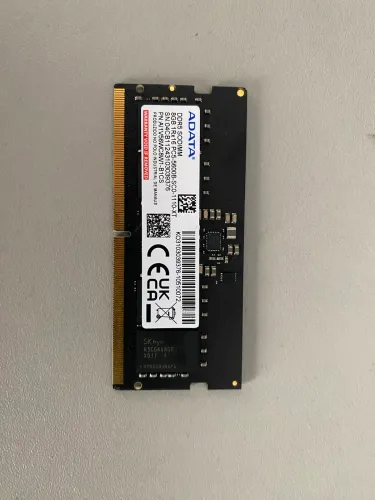 8 gb de ram ddr 5 notebook 5600.