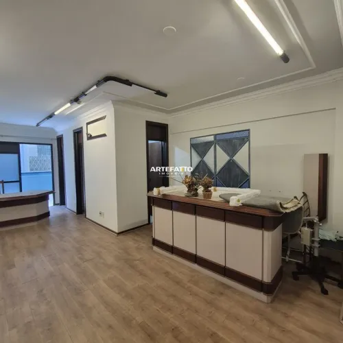 Sala comercial no Medical Center no Centro
