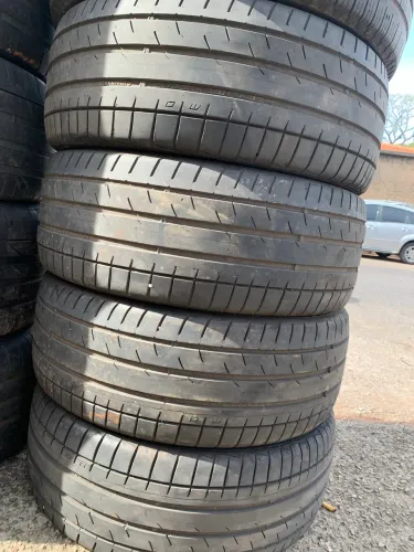 Pneus 215/55/17 continental semi novo