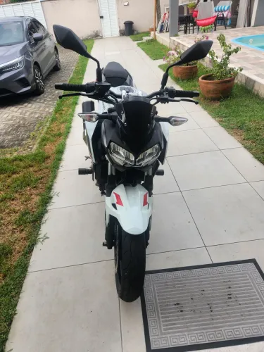 Kawasaki Z400 IMPECÁVEL