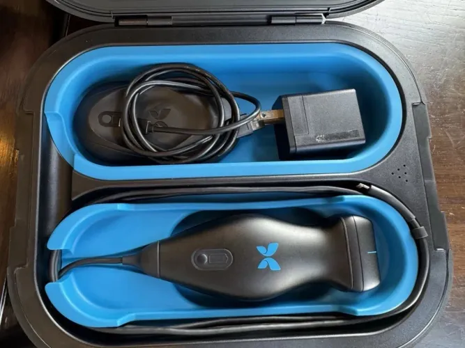 Ultrassom Butterfly  iQ+ com carregador e case