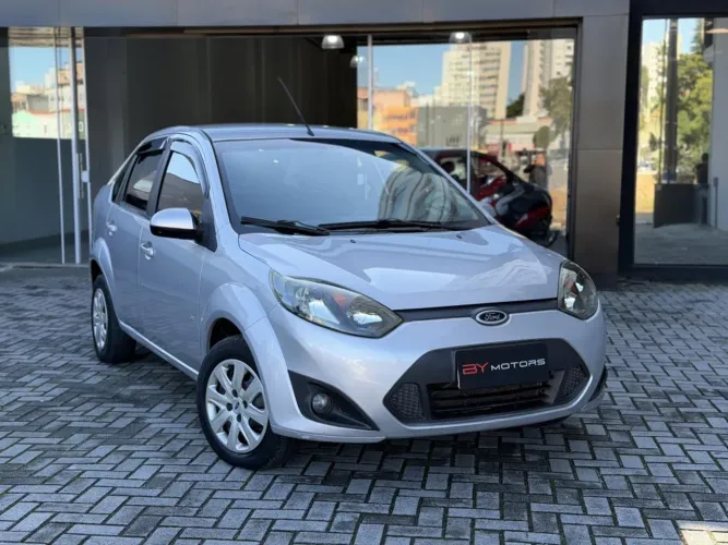 Ford Fiesta SE 1.6 16V Flex 5P 2011