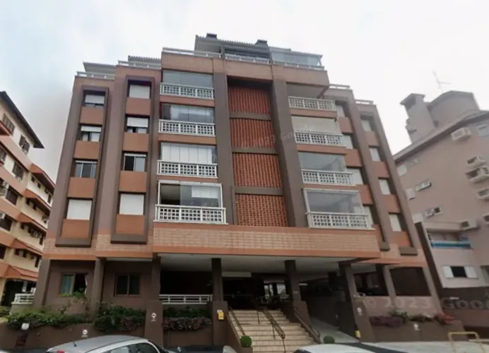 Imóvel para aluguel tem 100 metros quadrados com 3 quartos