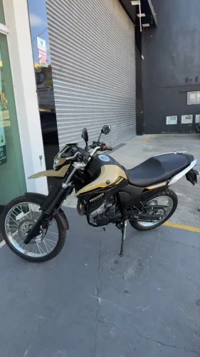 OPORTUNIDADE ÚNICA Moto 2024! Apenas 600 KM