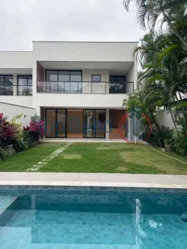 Casa em Condomínio - / Residencial / Barra da Tijuca