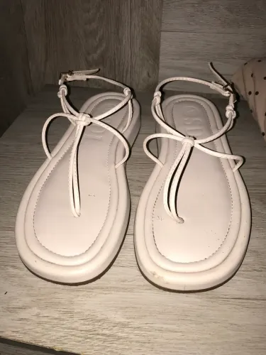 Sapato da sapatinho de luxo seminovo