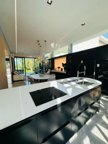 Casa mobiliada a venda no Condomínio 3 Ribeirões em Criciúma