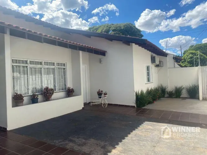Belíssima casa no Jardim Ouro Branco