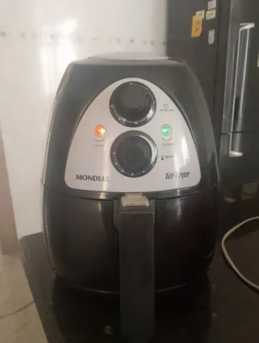 AIR FRYER MONDIAL AF 03