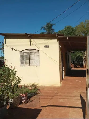 Vendo ou troco casa Em anhandui