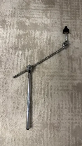 Extensor com Clamp Gibraltar SC-GCA Girafa para Pratos de 06 a 18Pol.