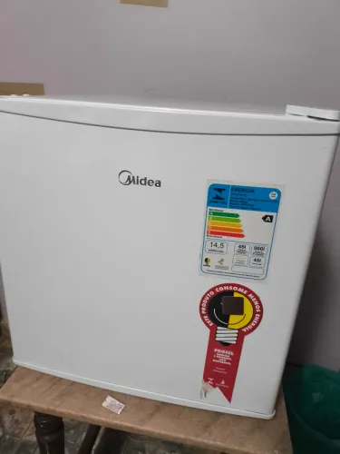 Frigobar Midea 45L