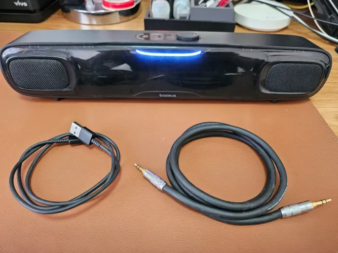 Soundbar Baseus DS10 com bateria