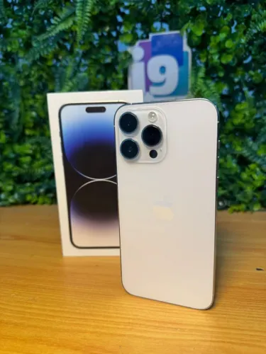 IPhone 14 Pro Max 256GB 81% saúde da bateria Cor branco Seminovo com arranhões