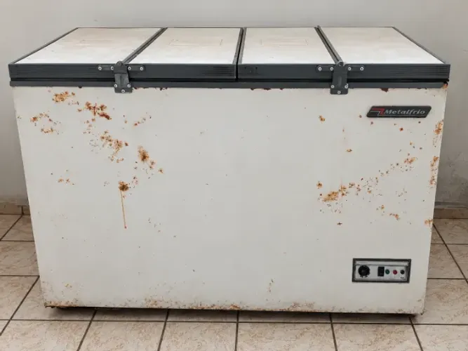 Freezer horizontal Metalfrio 400 L