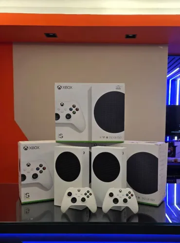 Xbox Séries S c/ Brinde e GARANTIA de Loja Física 