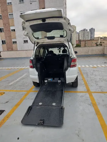 Chevrolet Spin LT 1.8 8V Econo.flex 5P Mec. 2018