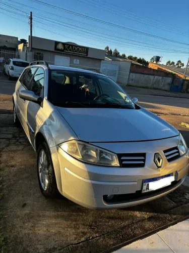Renault Megane Grand Tour Dynam. Hi-flex 1.6 16V 2012