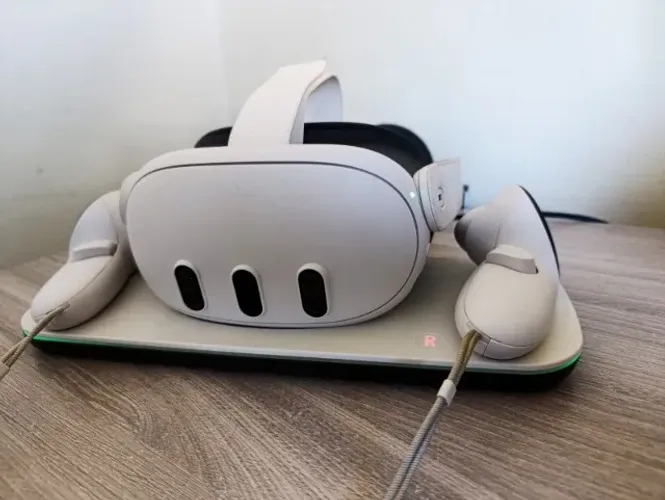 Meta Quest 3 512GB Branco + Base e Controle Recarregável - Melhor versão!