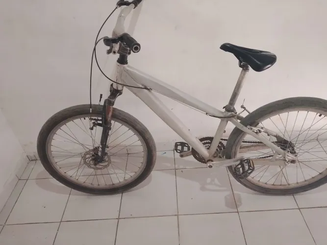 Bike aro 26 quadro de alumínio reforçado 