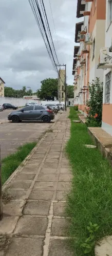 Vende AP no condomínio Guarujá I