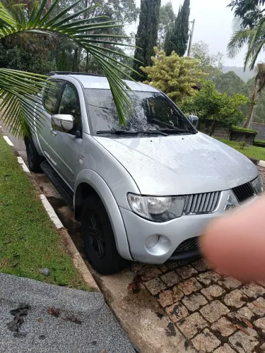Mitsubishi L200 Triton HPE 3.5 CD V6 24V Flex Aut. 2010