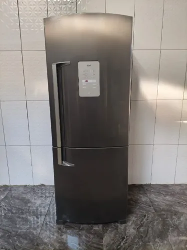 Geladeira Brastemp ative INVERSE 428litros Frost Free 110v