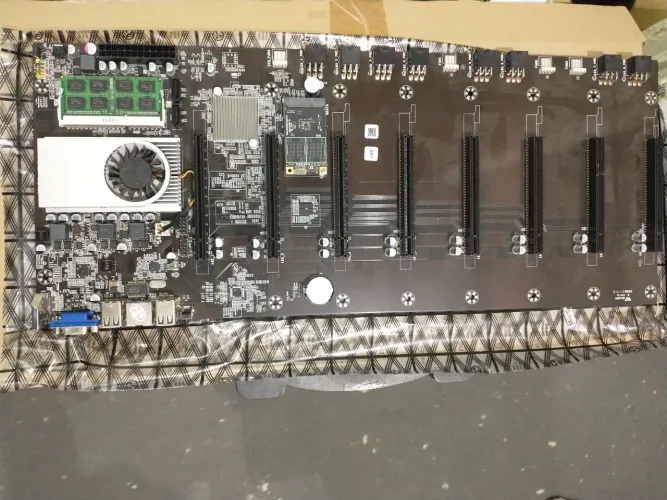 Placa Mãe Mineração 8pcie 16x JINGSHA 1037-8P Celeron 8GB RAM DDR3