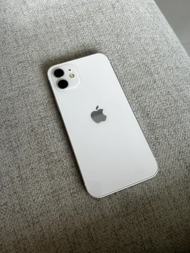 iPhone 12
