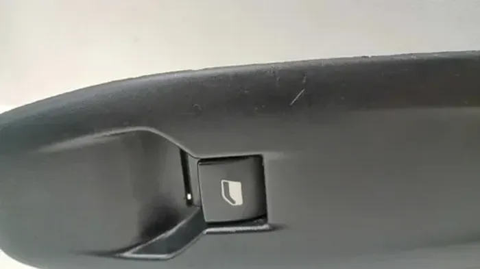 Botão Comando Vidro Elétrico Peugeot 208 2019 2020
