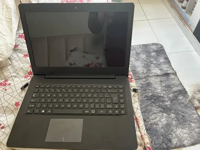 Notebook usado Positivo