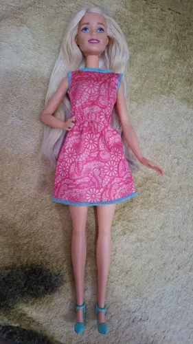 Barbie Vestido Rosa Floral