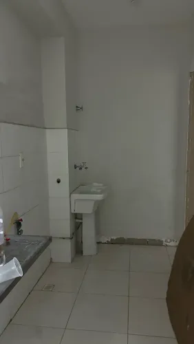 Tanque de lavar roupa - cerâmica branca