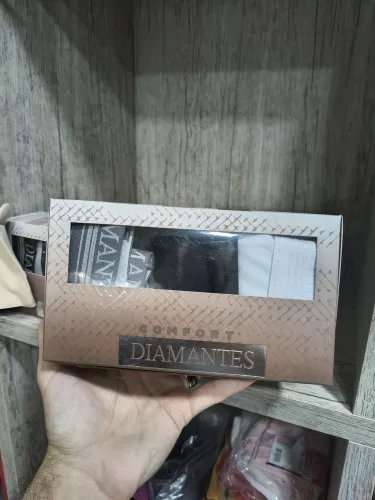 Cueca diamantes P - Nova, nunca usada