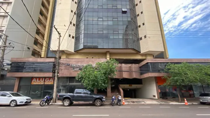 Sala no Condomínio Centro Comercial Campo Grande