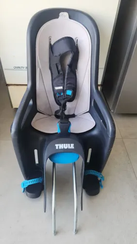 Cadeirinha thule para bicicleta