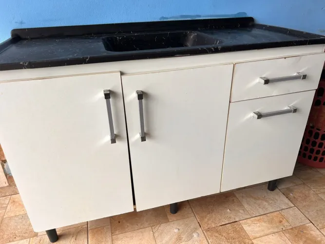 Gabinete + pia de Cozinha Completo 1,20m - Ótimo Estado / Desapego